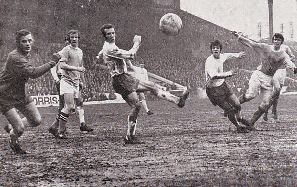 leeds home 1970 to 71 action